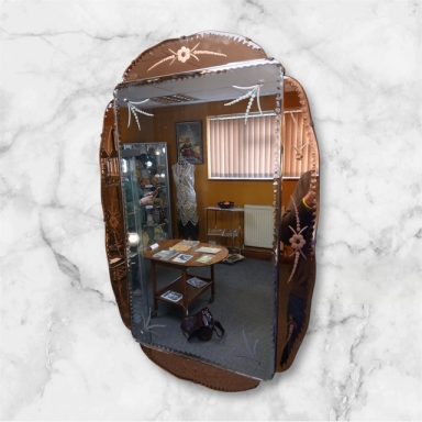 Oval mirror with 4 peach panels, thumbnail and etching details